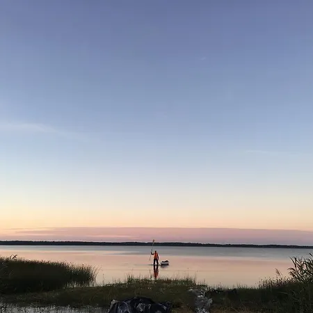 Paadi Puhkemaja Salinomme