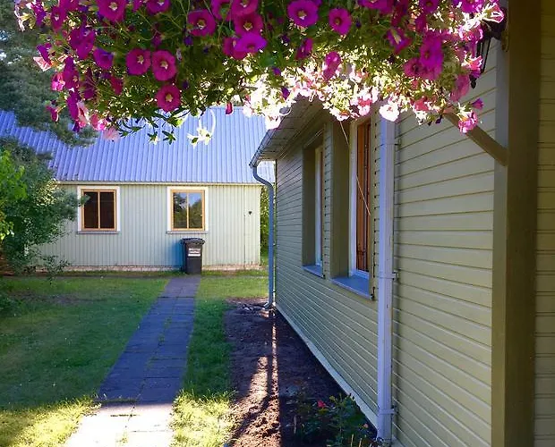 Vikendica Paadi Puhkemaja *